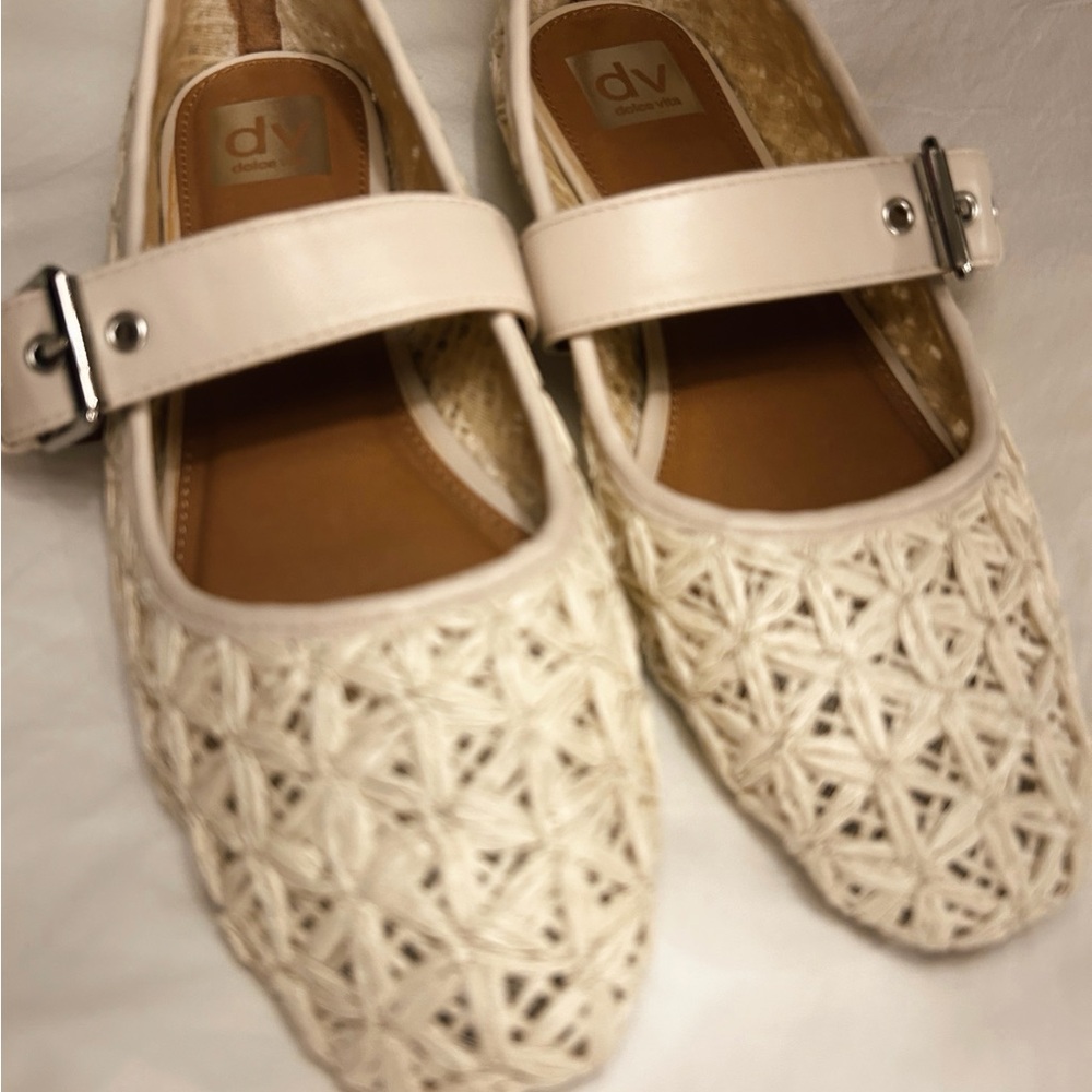 DV by Dolce Vita Women's Mellie Woven Buckle Mary Jane Flats